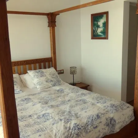 Sleeps 10 Pool Air Con Wifi Villa