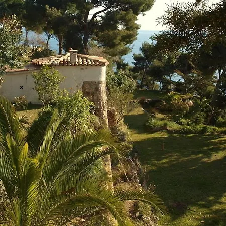 Sleeps 10 Pool Air Con Wifi *