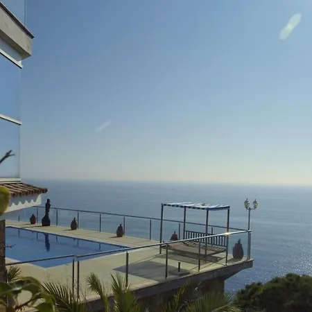 Sleeps 10 Pool Air Con Wifi Вилла *