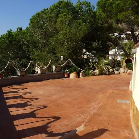 Sleeps 10 Pool Air Con Wifi *