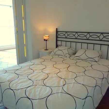 Sleeps 10 Pool Air Con Wifi Вилла Льорет-де-Мар